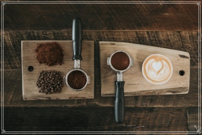 コーヒーとラテ
